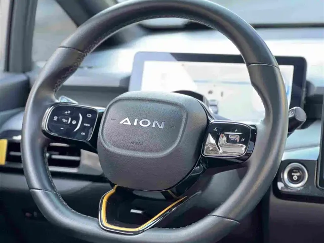 GAC Aion Y — Фото автомобиля 13