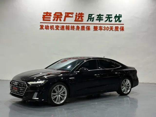 Audi A7L — Фото автомобиля 2