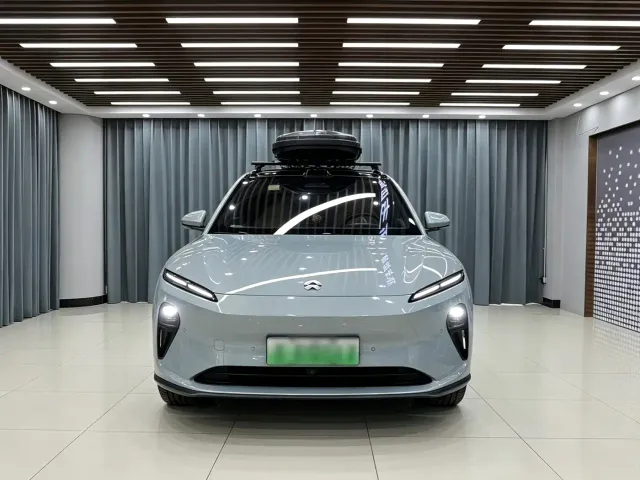 Nio ET5 Touring — Фото автомобиля 2