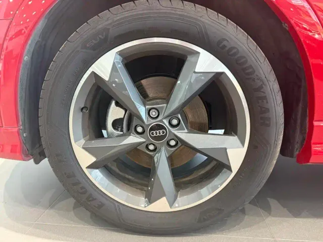 Audi Q3 — Фото автомобиля 26