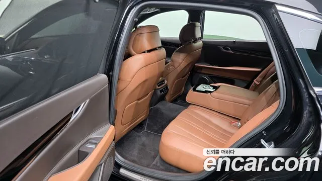 Genesis G80 Бензин 2.5 турбо AWD — Фото автомобиля 12