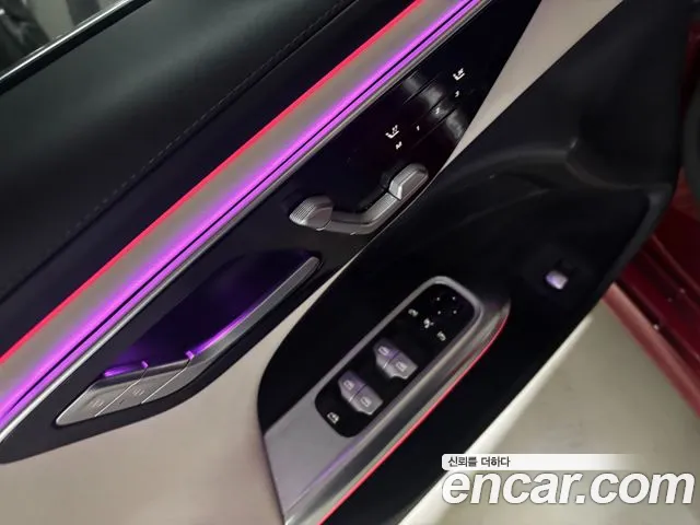 Mercedes-Benz E-Class — Фото автомобиля 9