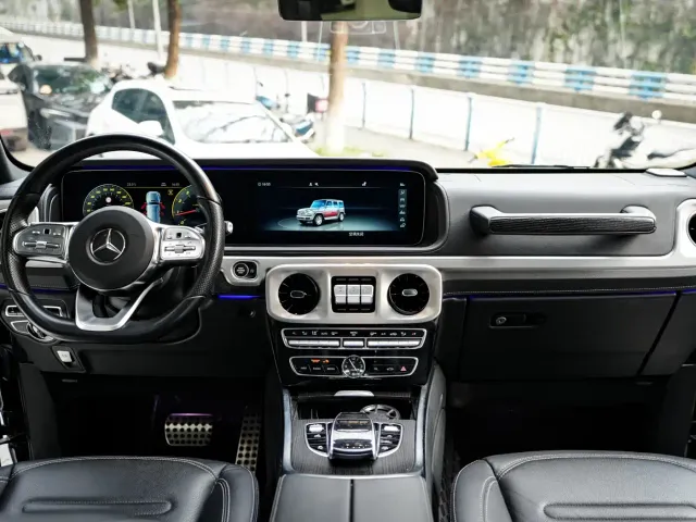 Mercedes-Benz G-Class — Фото автомобиля 8