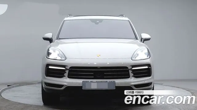 Porsche Cayenne PO536 — Фото автомобиля 3