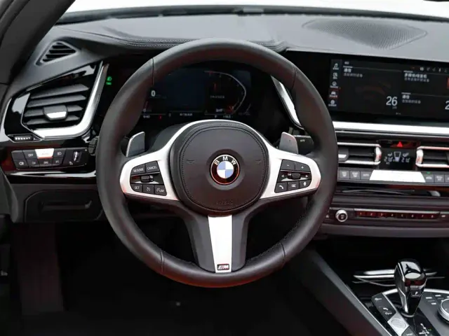 BMW Z4 — Фото автомобиля 12