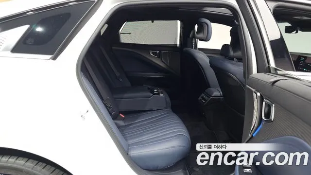 Kia K8 Signature — Фото автомобиля 9