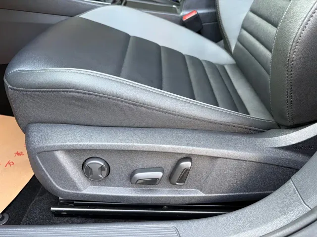 Volkswagen Sagitar — Фото автомобиля 24