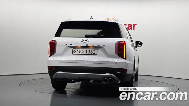 Hyundai Palisade Palisade Дизель 2.2 2WD — Фото автомобиля 4