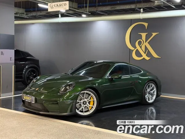 Фотография автомобиля — Porsche 911 992