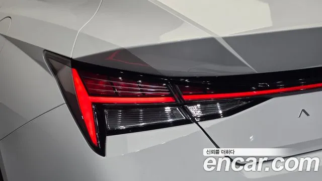 Hyundai Avante CN7 — Фото автомобиля 8