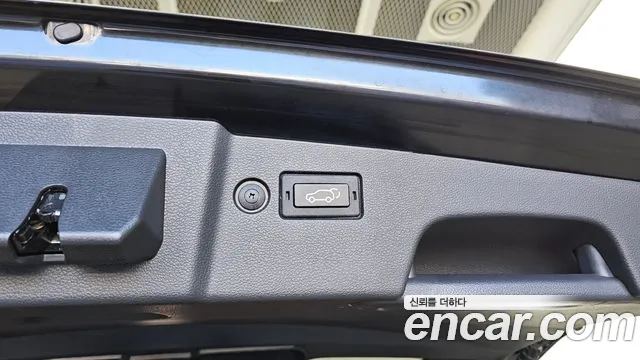 KG_Mobility_Ssangyong Torres Бензин 1.5 2WD — Фото автомобиля 27