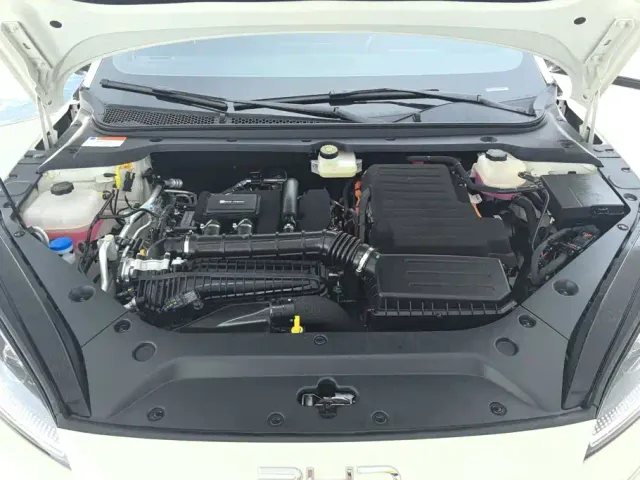 BYD Seal 06 — Фото автомобиля 10