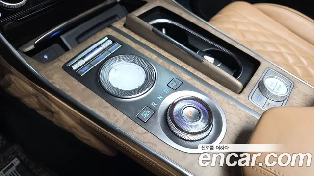 Genesis GV80 — Фото автомобиля 9