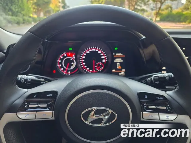 Hyundai Avante CN7 — Фото автомобиля 10