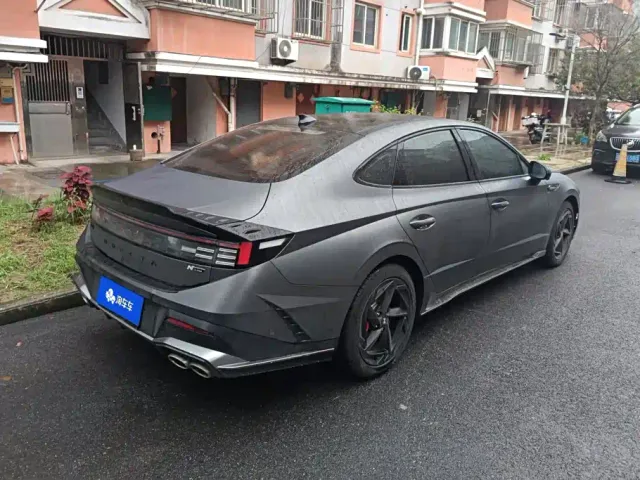 Hyundai Sonata — Фото автомобиля 3