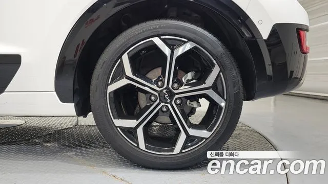 Kia Niro The All New — Фото автомобиля 6