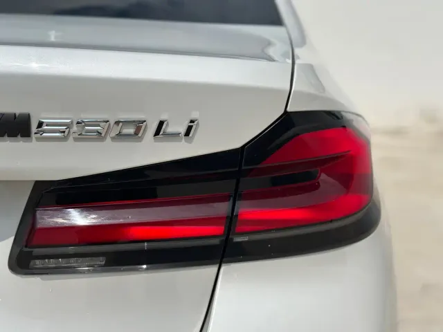 BMW 5 Series — Фото автомобиля 20