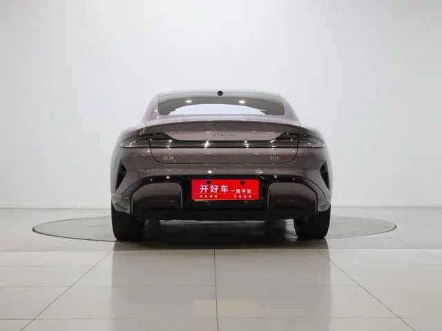 Xiaomi SU7 — Фото автомобиля 5