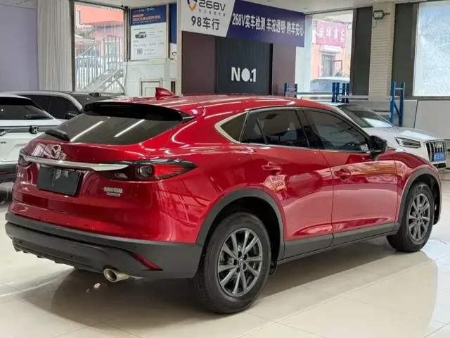 Mazda CX-4 — Фото автомобиля 4