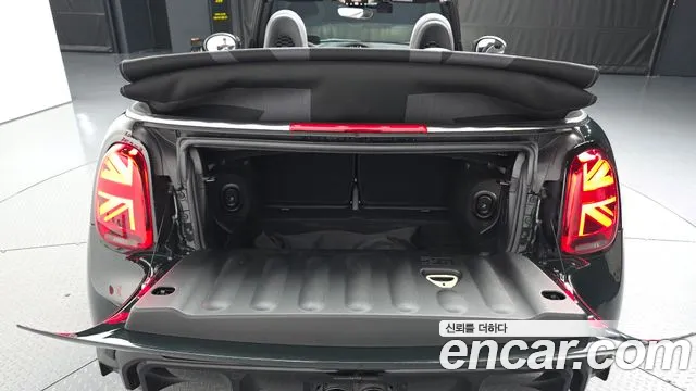 Mini Cooper Convertible — Фото автомобиля 20