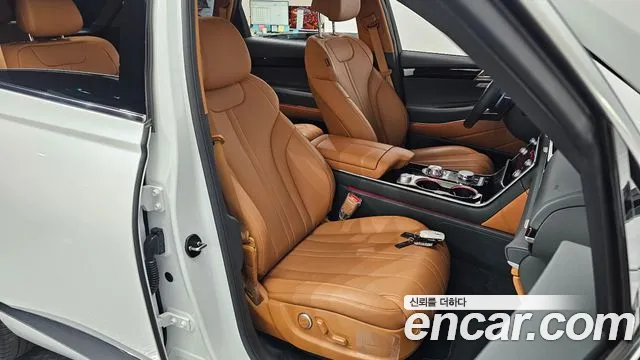 Genesis GV80 — Фото автомобиля 18