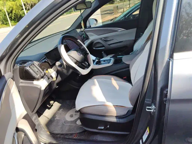 BYD Song Pro — Фото автомобиля 7