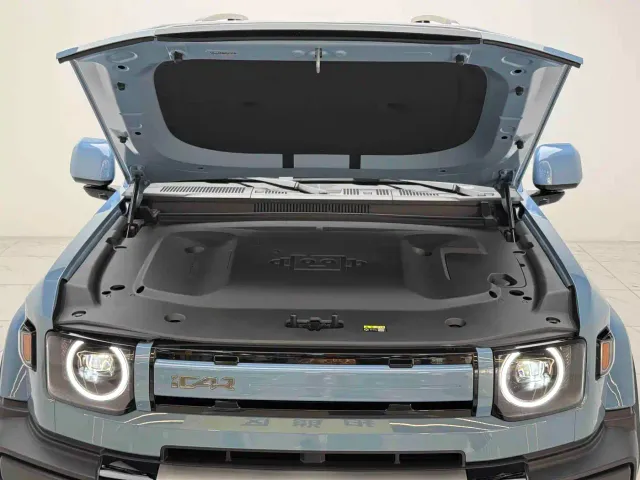 iCAR V27 — Фото автомобиля 6