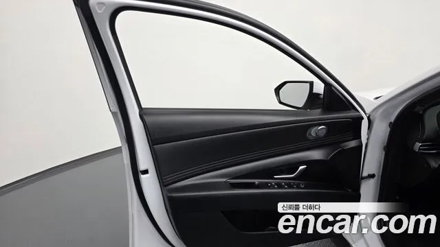 Hyundai AVANTE Новый Avante (CN7) — Фото автомобиля 20