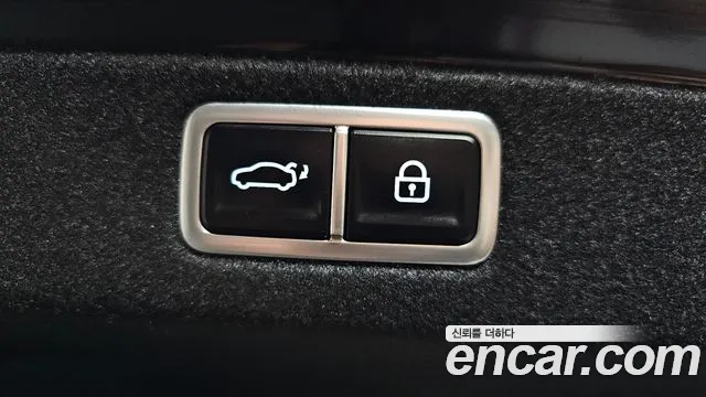 Hyundai Grandeur GN7 — Фото автомобиля 20