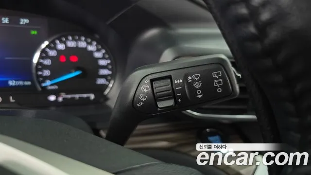 Ford Explorer — Фото автомобиля 28