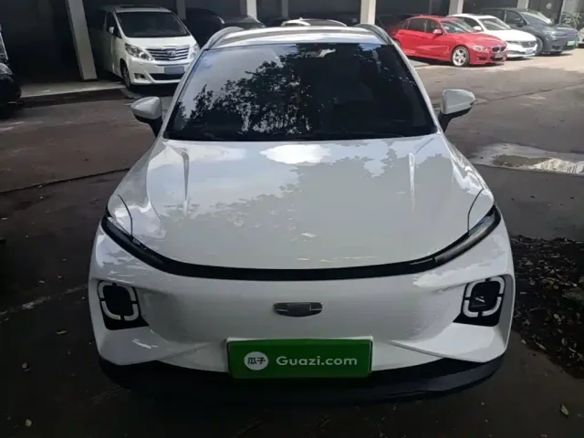 Geely Geometry E Firefly — Фото автомобиля 2