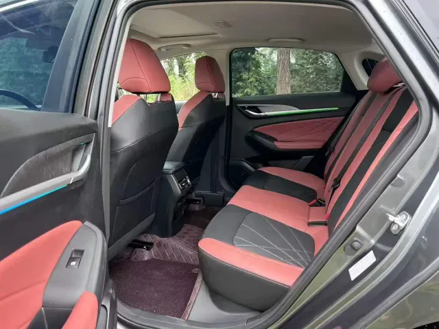 Changan Eado — Фото автомобиля 5