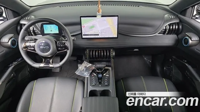BYD Atto 3 — Фото автомобиля 7