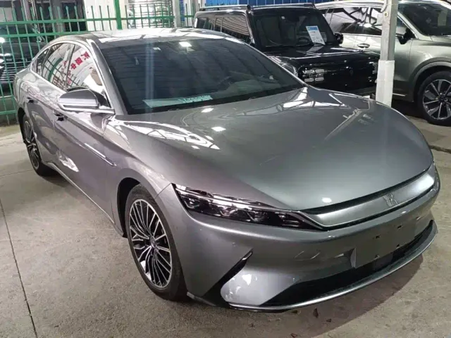 BYD Han — Фото автомобиля 3
