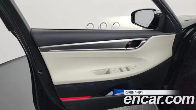 Hyundai Grandeur Новый Grandeur IG — Фото автомобиля 19