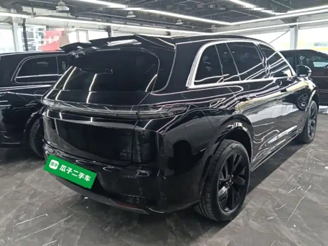 Li Auto L7 — Фото автомобиля 6