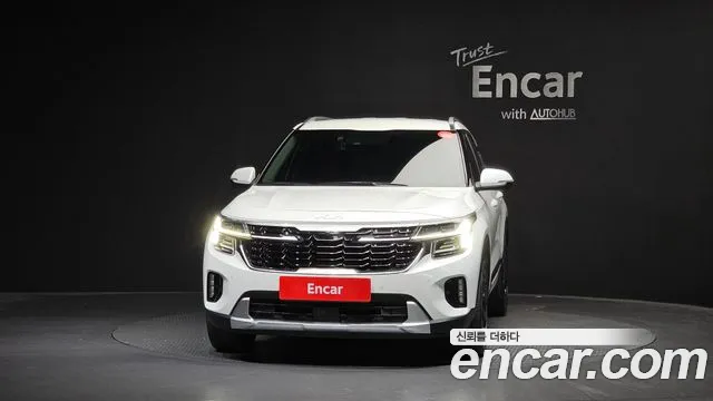 Kia Seltos — Фото автомобиля 3