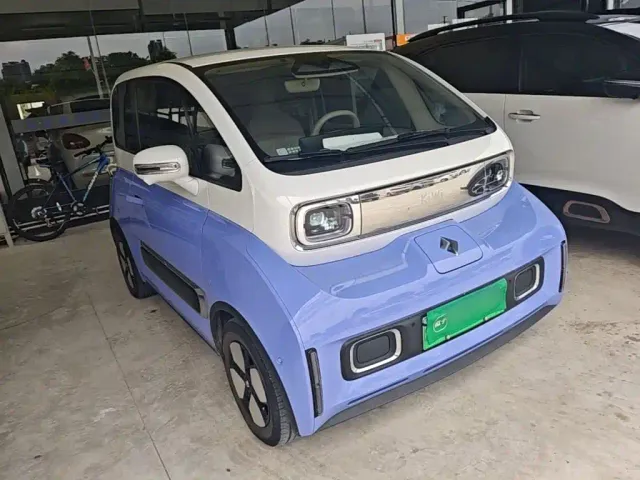 Baojun KiWi EV — Фото автомобиля 3