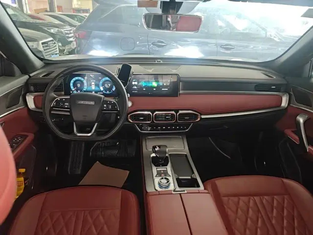 Jetour X70 Plus — Фото автомобиля 9