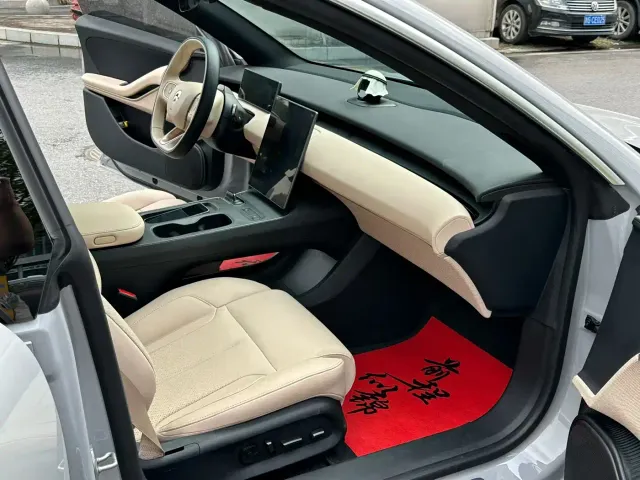 Nio ET5 Touring — Фото автомобиля 6