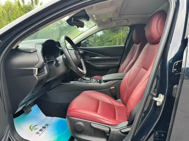 Mazda CX-30 — Фото автомобиля 6