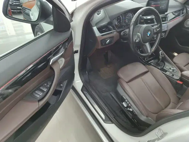 BMW X1 — Фото автомобиля 15