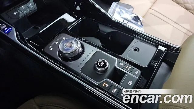 Kia Sorento — Фото автомобиля 12