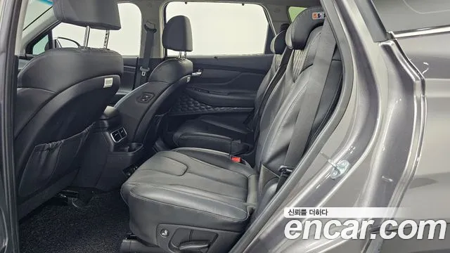 Hyundai Santa Fe Santa Fe (New) — Фото автомобиля 16