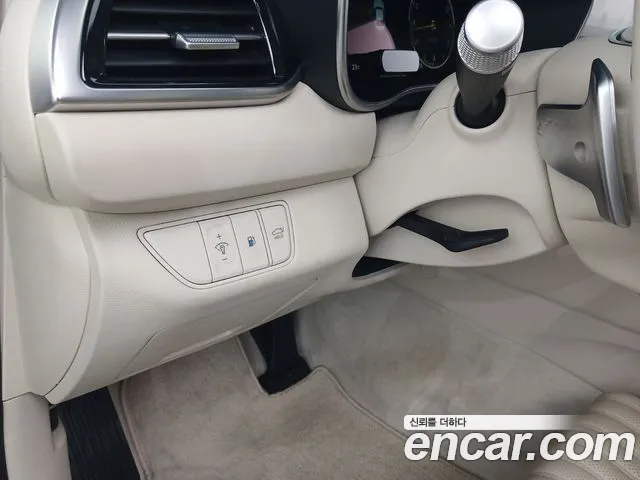 Genesis G70 New — Фото автомобиля 30