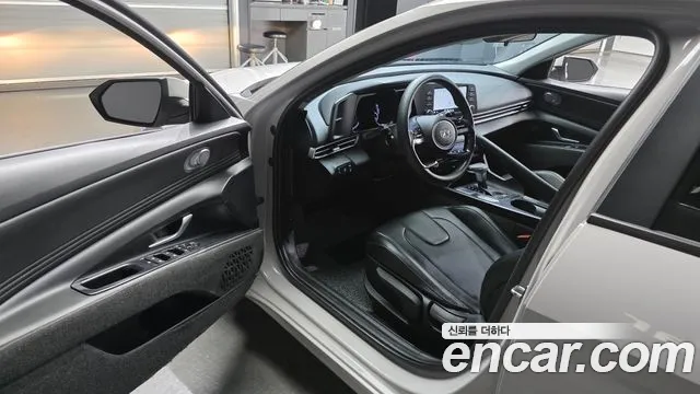 Hyundai AVANTE Smart — Фото автомобиля 10
