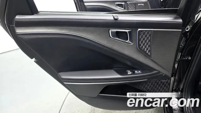 Kia K8 The New K8 2.5 Бензин 2WD — Фото автомобиля 21