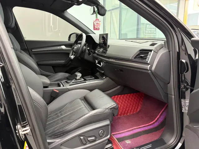 Audi Q5L — Фото автомобиля 8