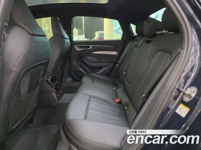 Audi A6 C9 — Фото автомобиля 16