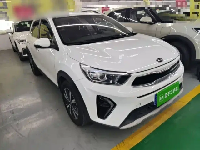 Kia KX1 — Фото автомобиля 3